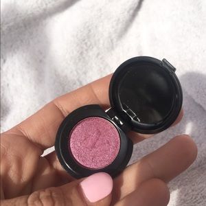🎉Free with purchase 🎉 nomad Eyeshadow